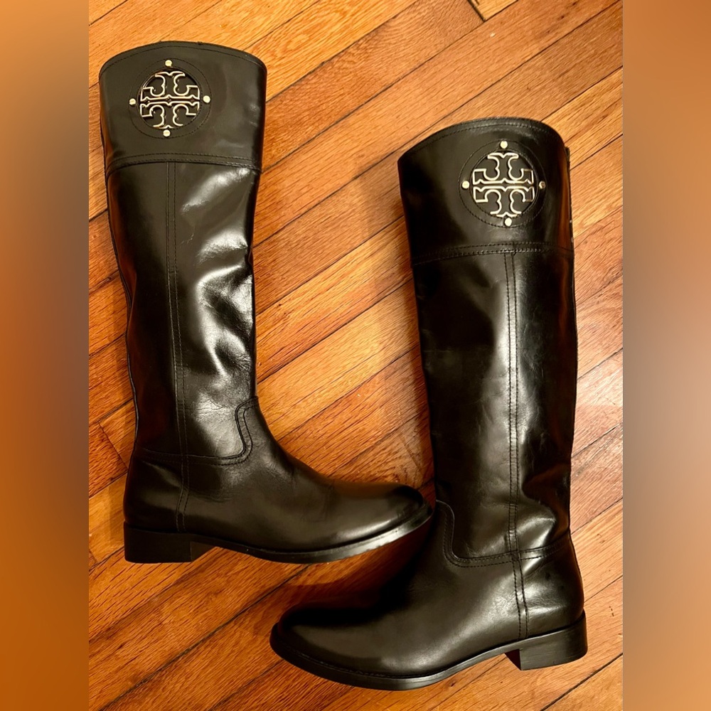 Tory Burch Kiernan riding boots